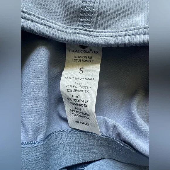 Yogalicious Lux Illusion Rib Lotus Romper Jumpsuit New - Picture 6 of 7